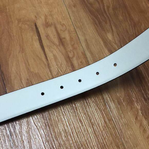 Steve Madden Black and White Reversible Belt Size Small - Picture 6 of 8